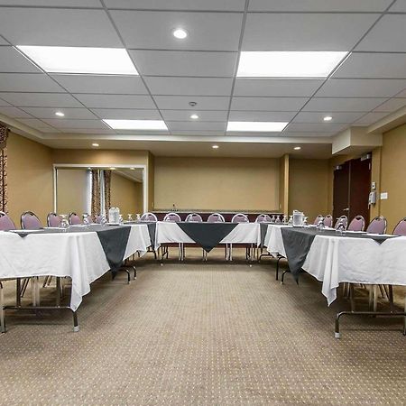 Quality Inn & Suites Bay Front Sault Ste. Marie Luaran gambar