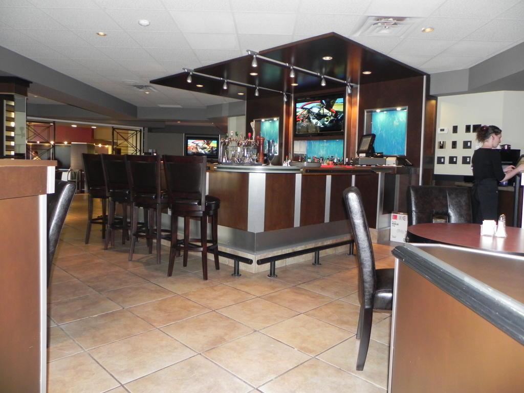 Quality Inn & Suites Bay Front Sault Ste. Marie Luaran gambar