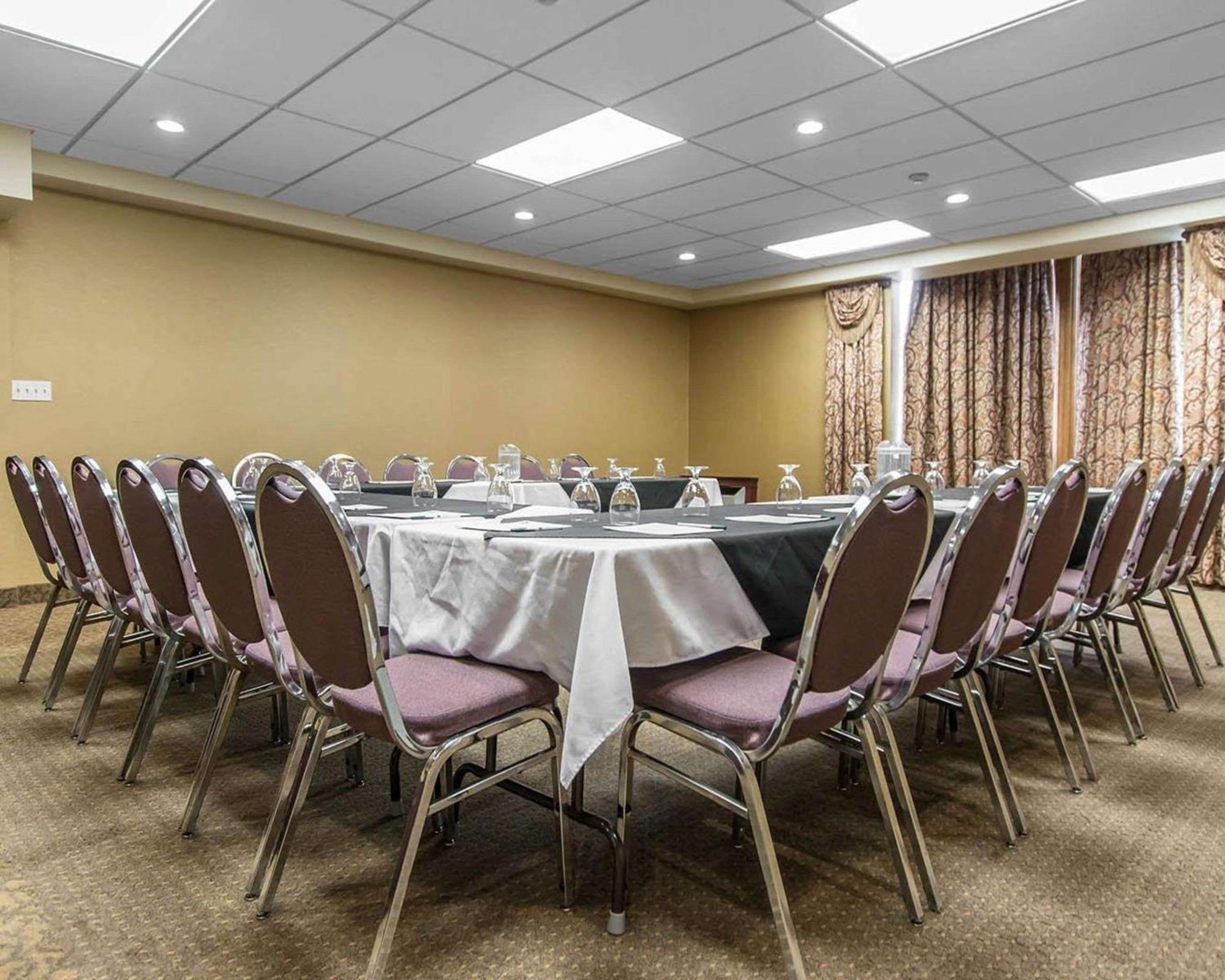 Quality Inn & Suites Bay Front Sault Ste. Marie Luaran gambar