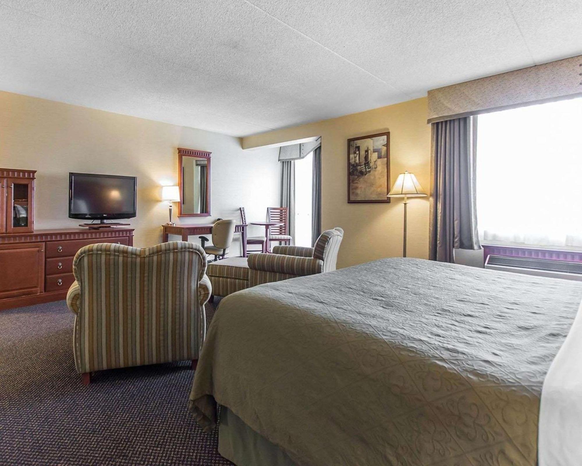 Quality Inn & Suites Bay Front Sault Ste. Marie Luaran gambar