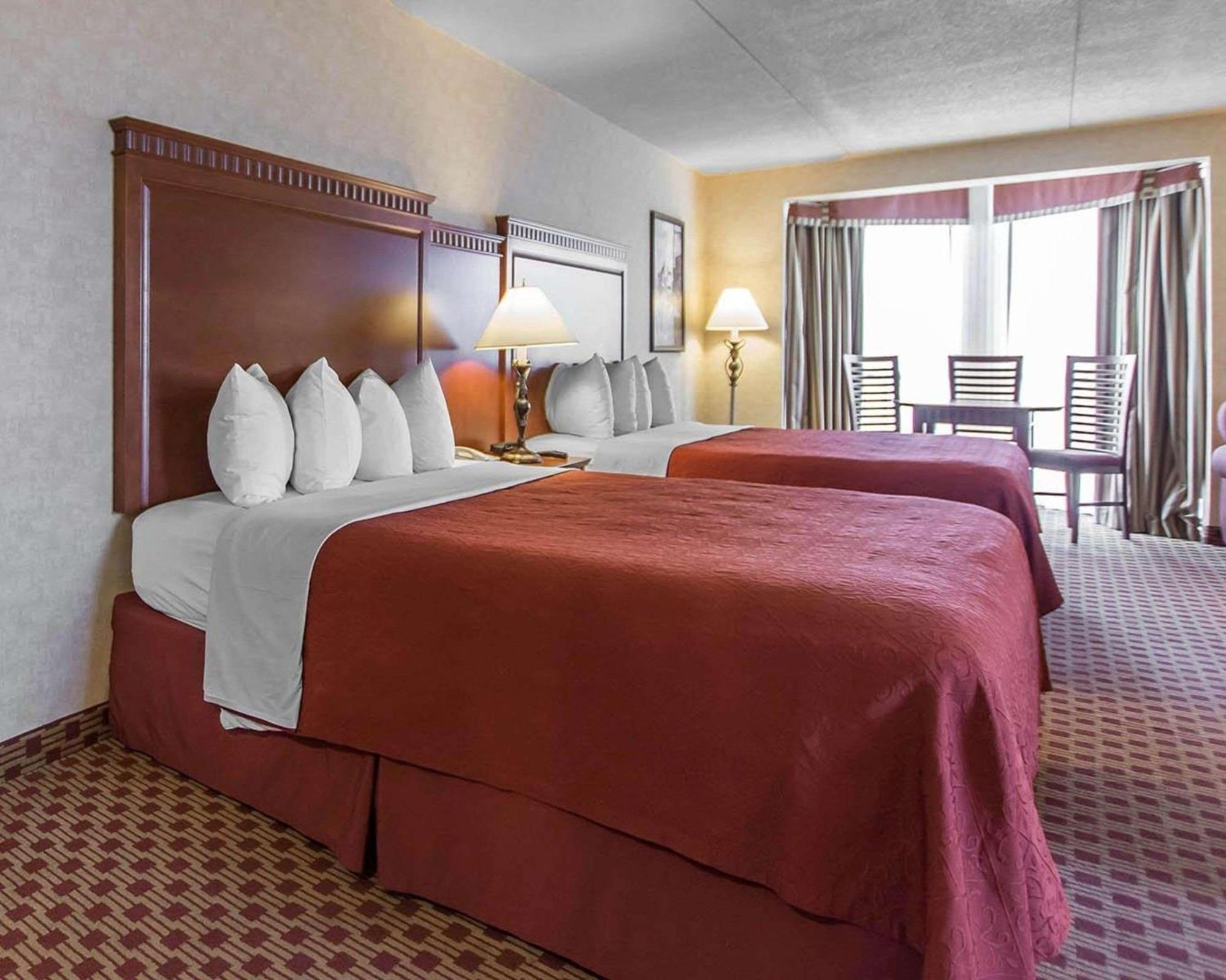 Quality Inn & Suites Bay Front Sault Ste. Marie Luaran gambar